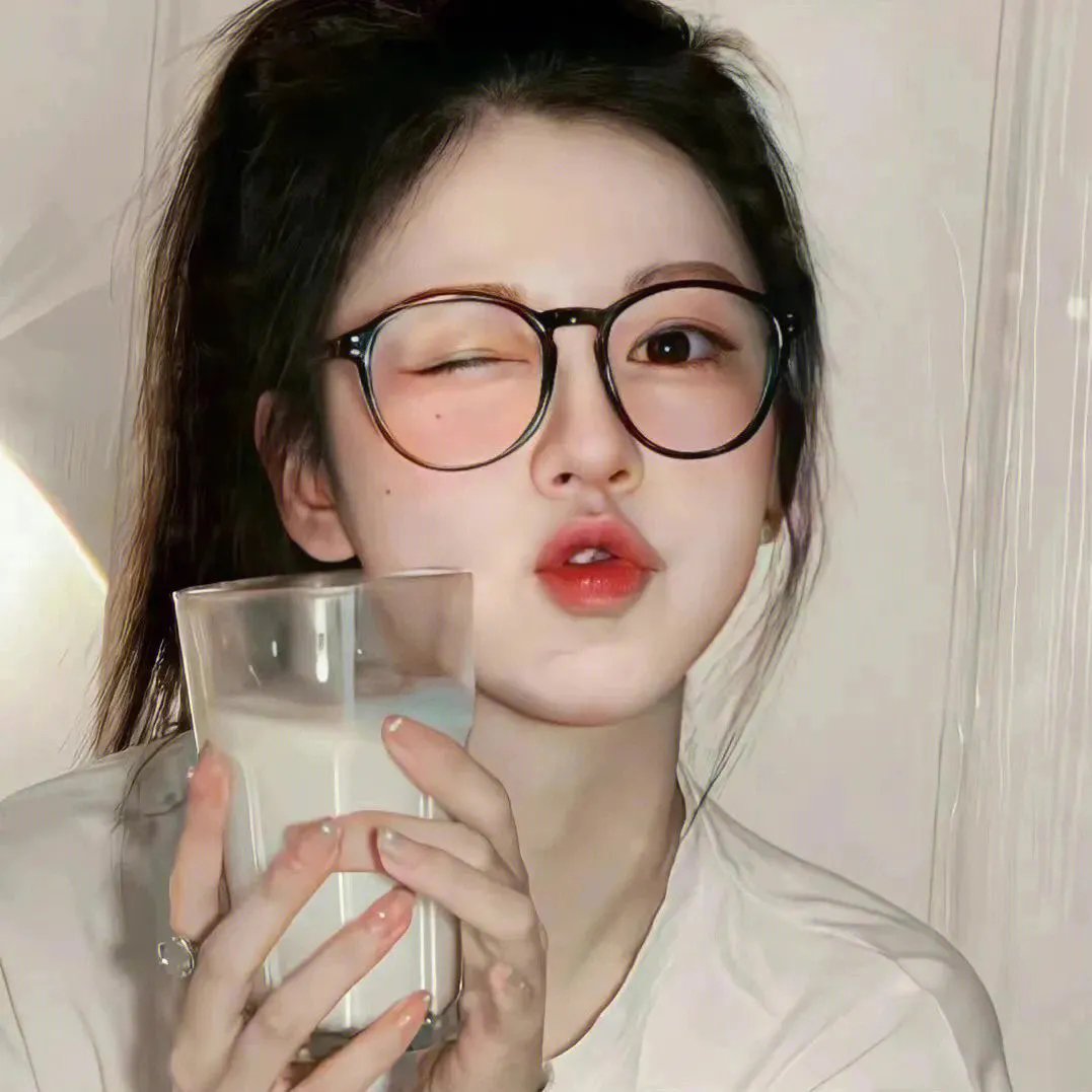商谍